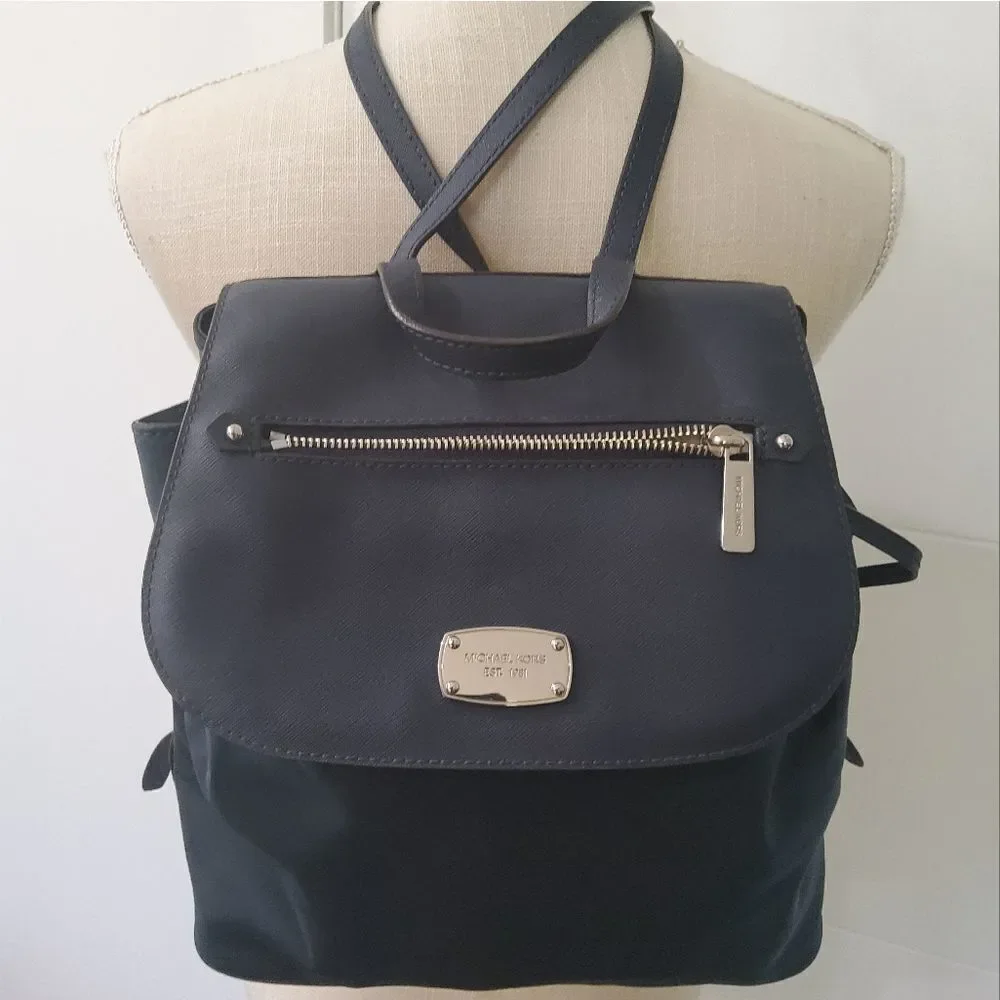 Michael Kors Bedford Zip Large Backpack